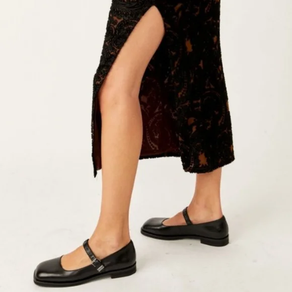 🆕 Free People Rosalie Velvet Midi Skirt / Black - Picture 3 of 4